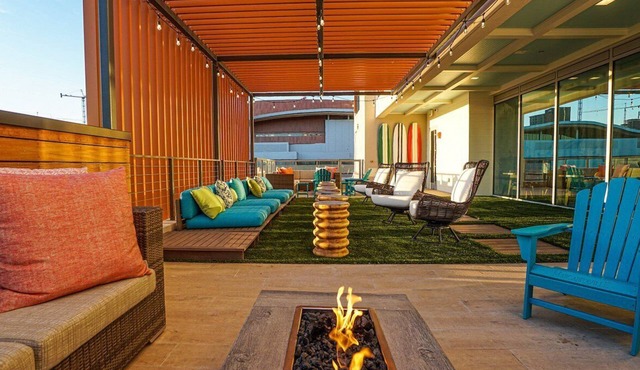 Margaritaville and Club Wyndham in Nashville. Please contact us before booking