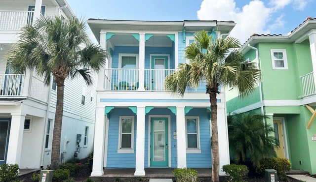 Margaritaville Luxe Cottage 2 Master Suites Disney ~5m Walk to Food & Fun