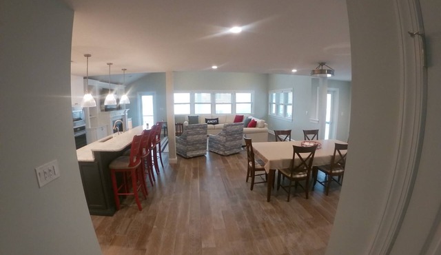 Margate Elevator Close to Beach 4 Bed 3 1/2 Bath Lg Pool Grill full kitchen