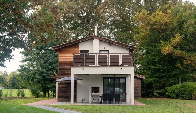 Margaux Deluxe 8p - Four Bedroom Villa, Sleeps 8