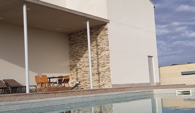 MARIA DOLORS HOUSE WITH SALT SWIMMING POOL AND GARDEN