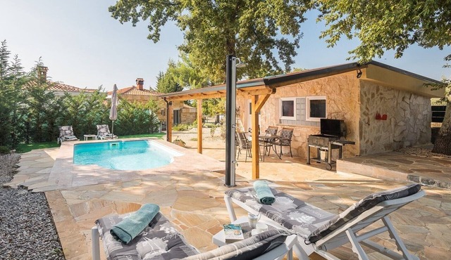 MariAna/Holiday House MariAna with prvate Pool and garden