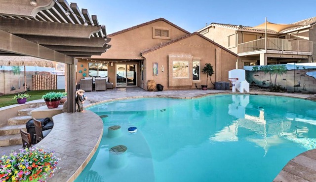 Maricopa Home w/Swim-Up Bar, Heated Pool & Slide