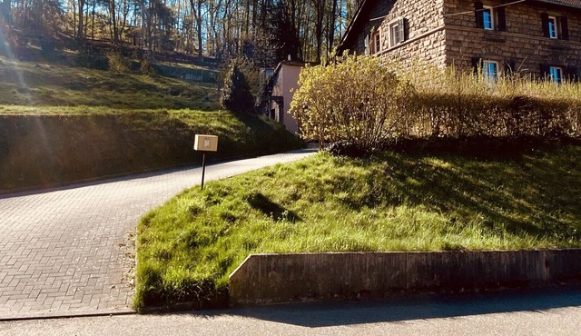 MARIEFACTURE AS AT THE CRYSTAL GLASSWORKS