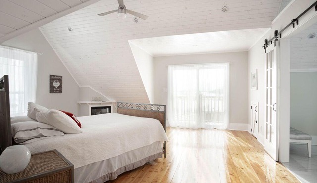 Marigold Cottage, a stunning prairie getaway in the beautiful Red River Valley.