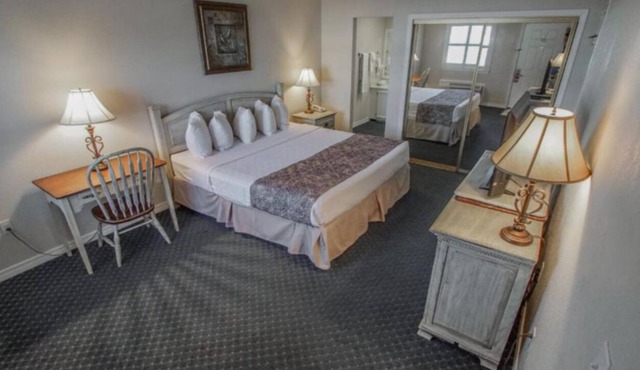 Marina Bay Resort: In The Heart of The Emerald Coast