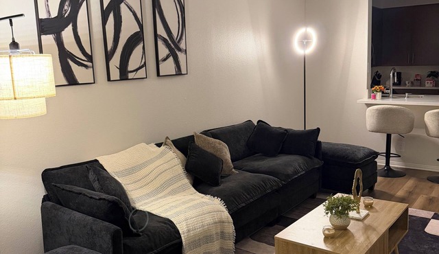 Marina del Rey 1-bedroom URBAN Retreat🌴