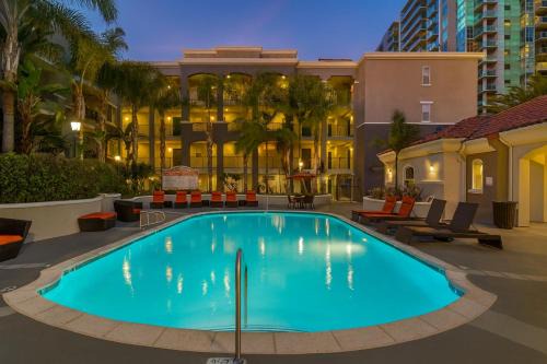 Marina Del Rey Beach Retreat w Hot Tub, Billiards & Grill