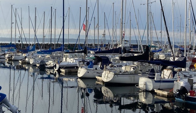 Marina Dr. @Des Moinse