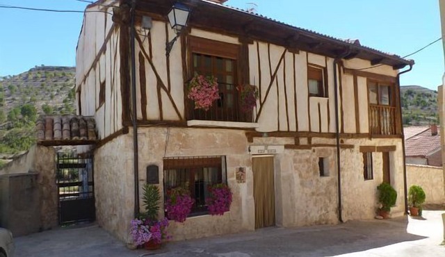 Marina House for 8 people