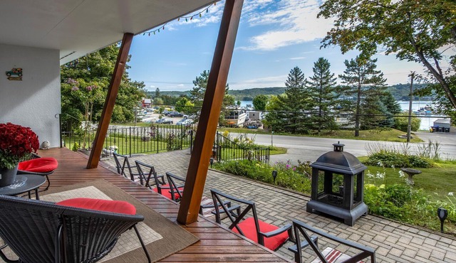 Marina House with Hot Tub & Sauna