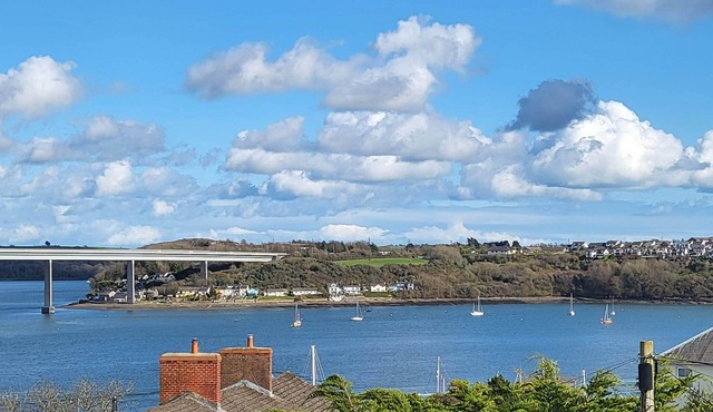 Marina Reach, Neyland, Pembrokeshire: Sea views