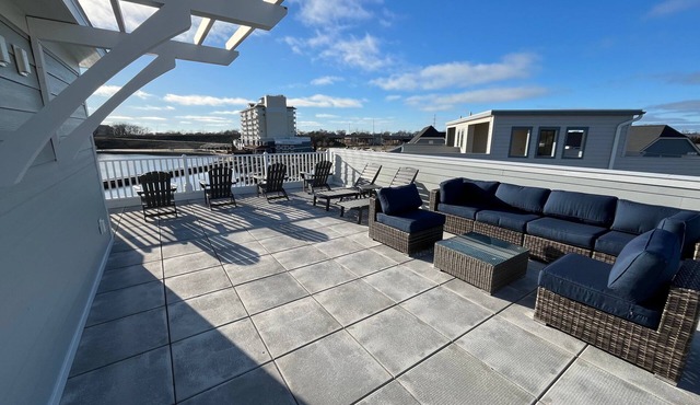 Marina Sunset: Saint Joe's Hottest Summer Stay - Paddle, Swim, and Soak Up the Sun