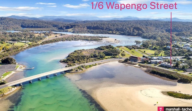 Marina Townhouse - 1/6 Wapengo Street- Walk to beach and river