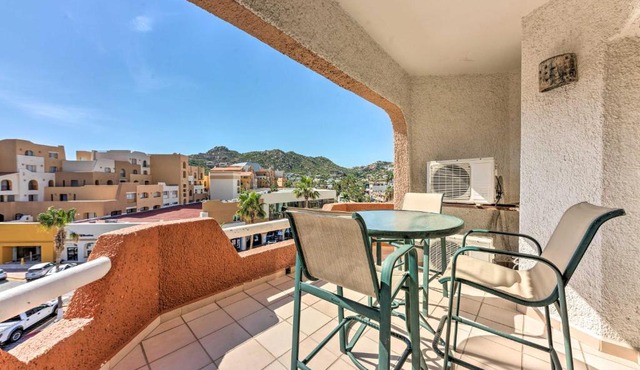 Marina View Cabo San Lucas Condo Less Than 1 Mile to Beach