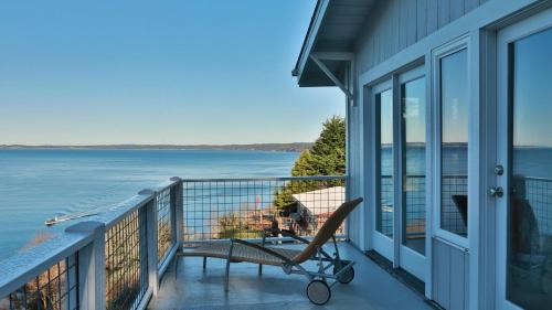 Marine View Bluff by AvantStay Waterfront Views