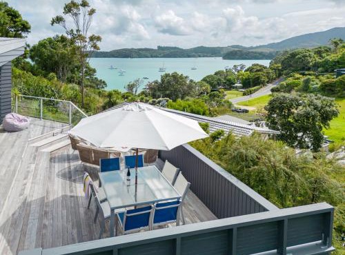 Mariner's Lookout - Parekura Bay