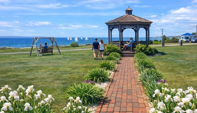 Mariner's Point Resort