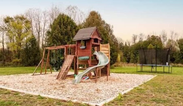 Markdale Farmhouse Retreat Lower 2 Bed