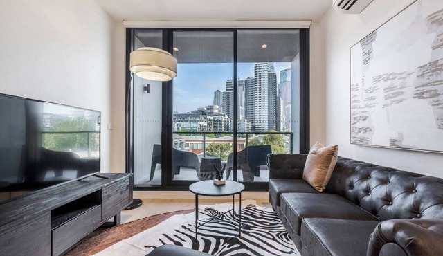 Marker | Stunning Space Near Southern Cross + CBD