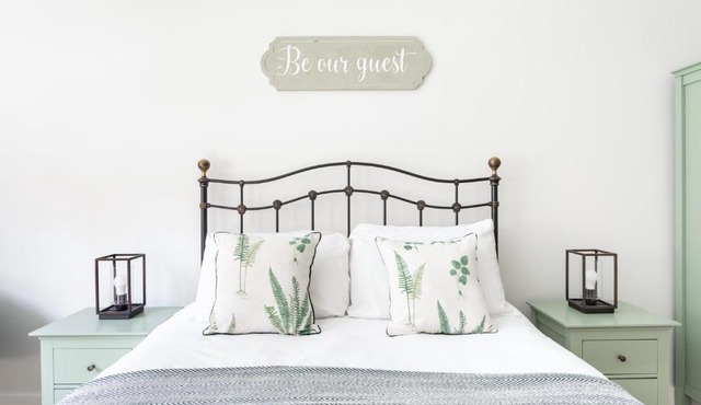 Market Apartment by Creative Stays