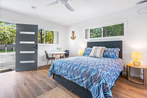 Marley's Place - Motel Russell Island