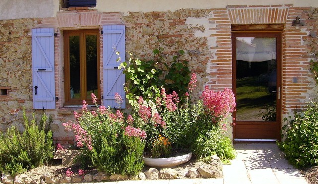 Marliac: Cozy Gite in Old Farmhouse