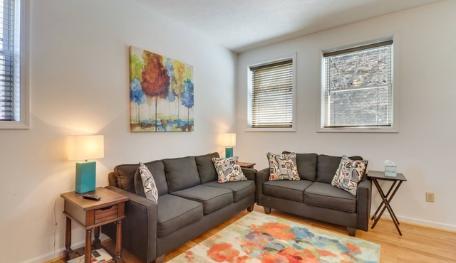 Marlinton Vacation Rental on Riverfront Trail!