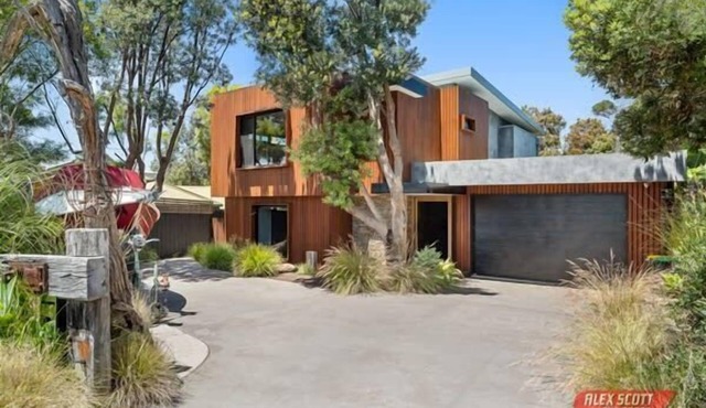 MAROUBRA BEACH HOUSE