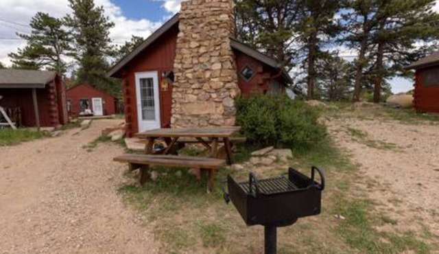 Marr's Mountain Cabins - Cabin 3