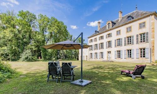 Marraycourt, Chateau-Chambre d'Hotes