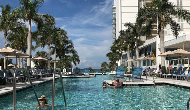 Marriott Crystal Shores 2 bedroom/2 bath gulf view room