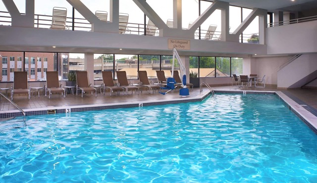 Marriott East Lansing at University Place
