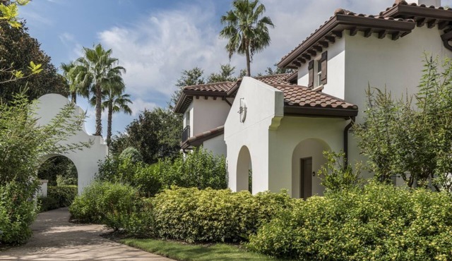 Marriott Lakeshore Reserve | Three 2BR/2BA Villas