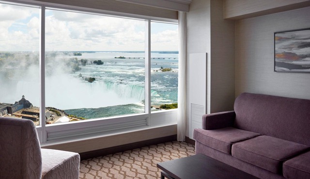 Marriott Niagara Falls Fallsview Hotel & Spa
