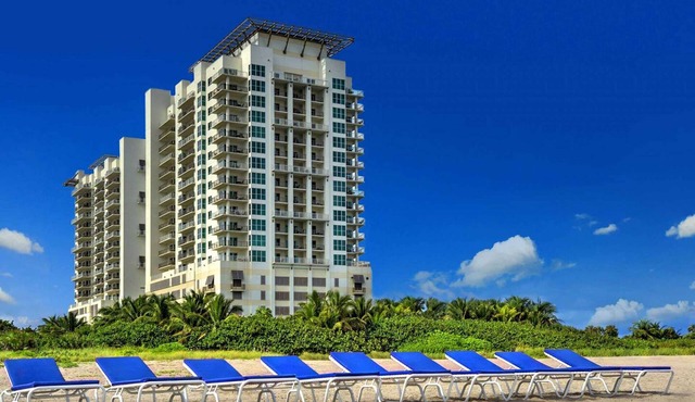 Marriott Oceana Palms - Luxurious 2-Bedoom - Beachfront resort - Family Friendly