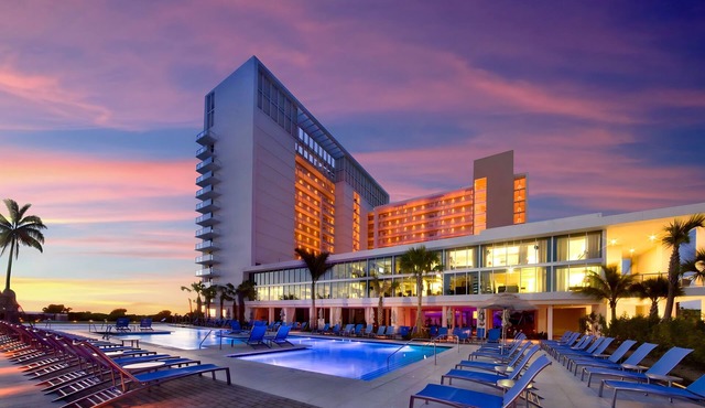 Marriott's Crystal Shores - 3 Bedroom Unit Gulf Front Penthouse - New Years Week