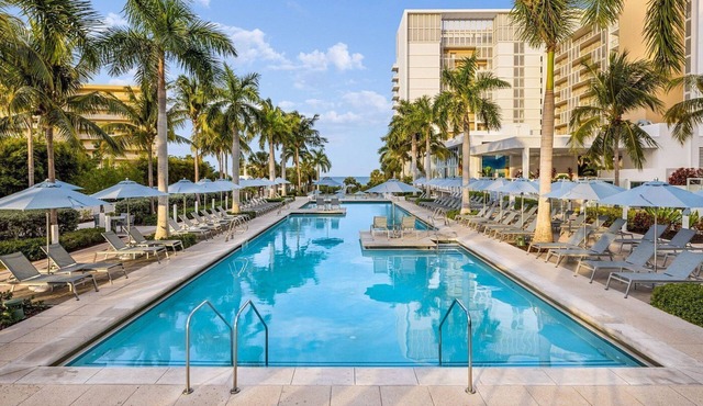 Marriott's Crystal ShoresnSpacious 3-bedroom condo in welcoming Marco Island