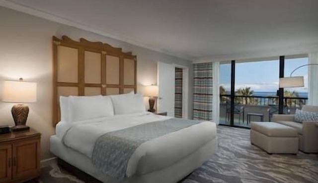 Marriott's Maui Ocean Club Resort & Spa, Hot Tub!