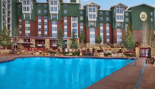 Marriott's Mountainside- ski in-ski out resort- fantastic two bedroom unit!