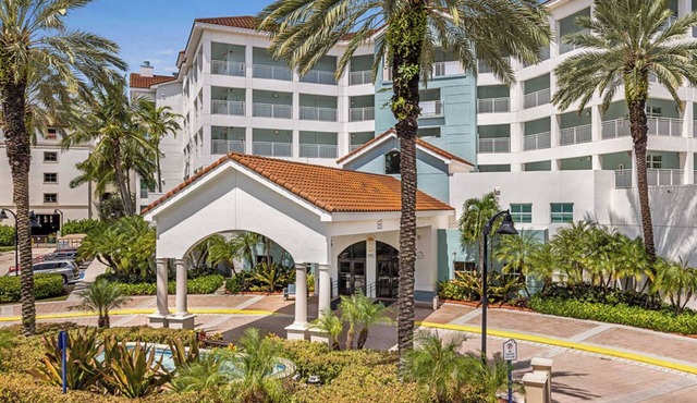Marriott's Villas at Doral | FOUR 2BR/2BA Suites