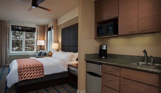 Marriott Summit Watch Studio Unit (Sleeps 4)