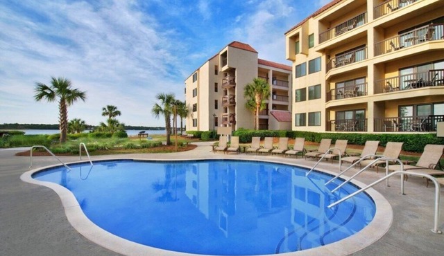 Marriotts Sunset Pointe at Shelter Cove - 2 Bedroom
