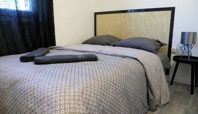 Mars near gare station and downtown