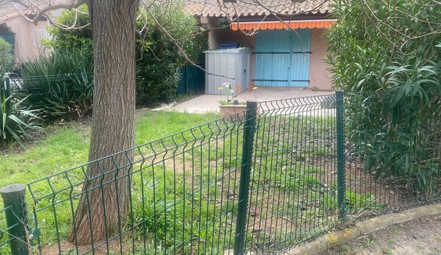 Marseillan house without opposite in the peace, garden terrace, in a residence