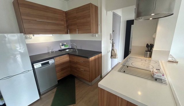 Marseille : Spacieux Appartement Avec Immense Terrasse Tout Confort