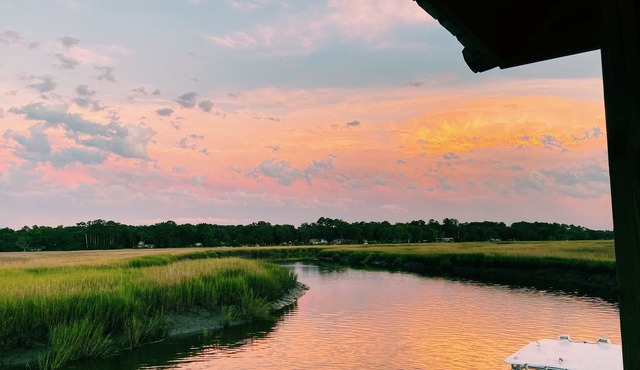 Marsh Front Home with Deep Water Dock on White Chimney River-Shellman Bluff.