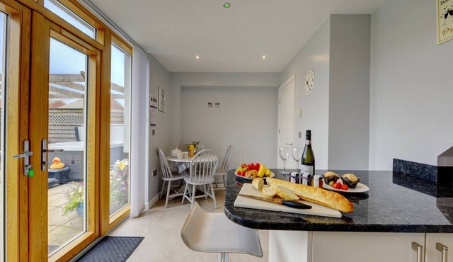 Marston Croft Cottage | Hot Tub | Sleeps 7 |Southam | Inspire Homes