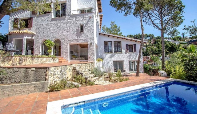 Martin Palleja Fontpineda 561.228 Majestic Villa