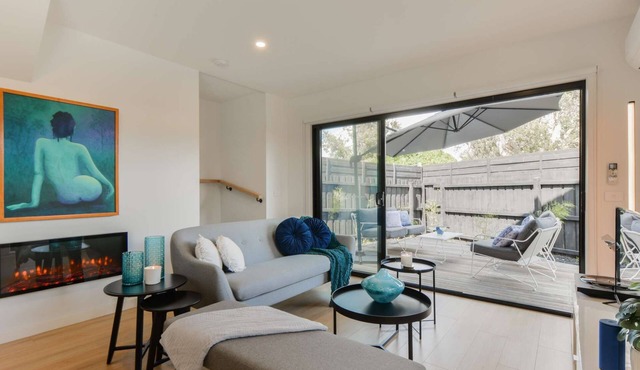 Martini Manor - 4pm check out Sundays*